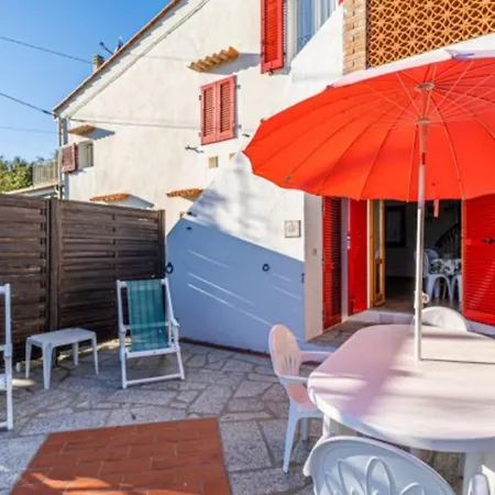 Apartment Capannili - Goelba *